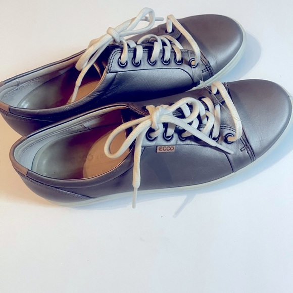 Ecco Mens Sz 9 Gray Leather Lace Up Casual Sneaker Shoes - Picture 6 of 7